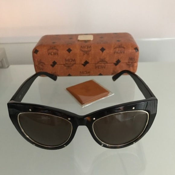 MCM MCM603SA Cat Eye Havana Metal Trim Sunglasses - Picture 2 of 5